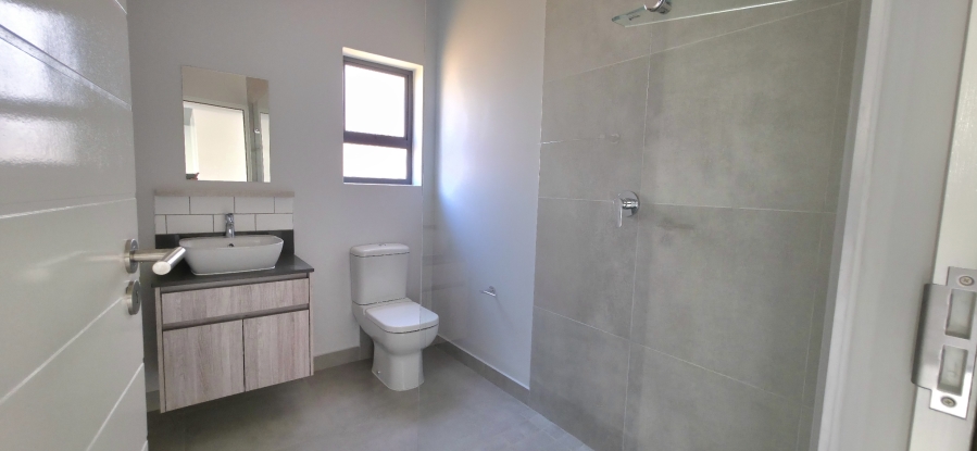 2 Bedroom Property for Sale in Hartland Lifestyle Estate Western Cape